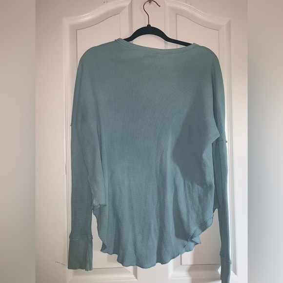 🔵TNA high low over sized waffle knit sweater - Picture 3 of 3